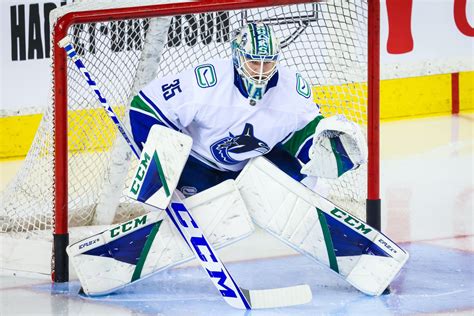 canucks news demko